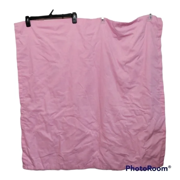 Vintage handmade child's quilt and matching pillow pink and print - Picture 3 of 12